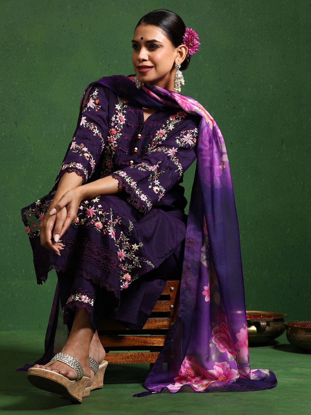 The Kurti Collection Women Floral Heavy Thread Embroidered Schffili Hem Kurta With Trouser & Dupatta
