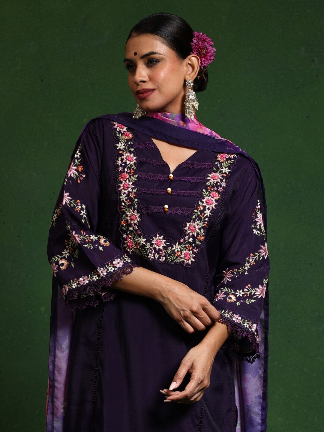 The Kurti Collection Women Floral Heavy Thread Embroidered Schffili Hem Kurta With Trouser & Dupatta