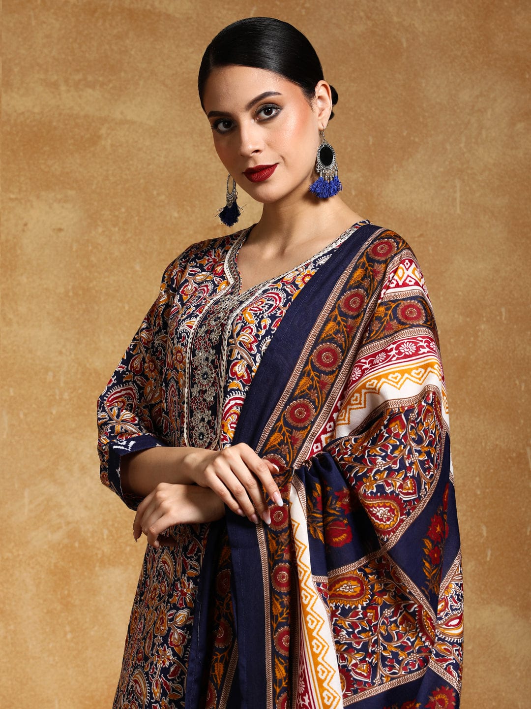 The Kurti Collection Women-Zari Detailed Ethnic Floral Printed Kurta With Trouser & Dupatta