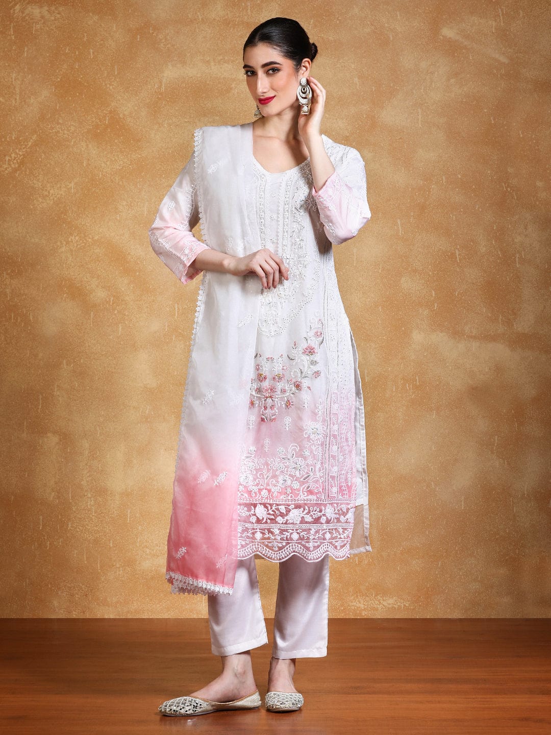 The Kurti Collection Women Floral Heavy Embroidered Kurta With Trouser & Dupatta
