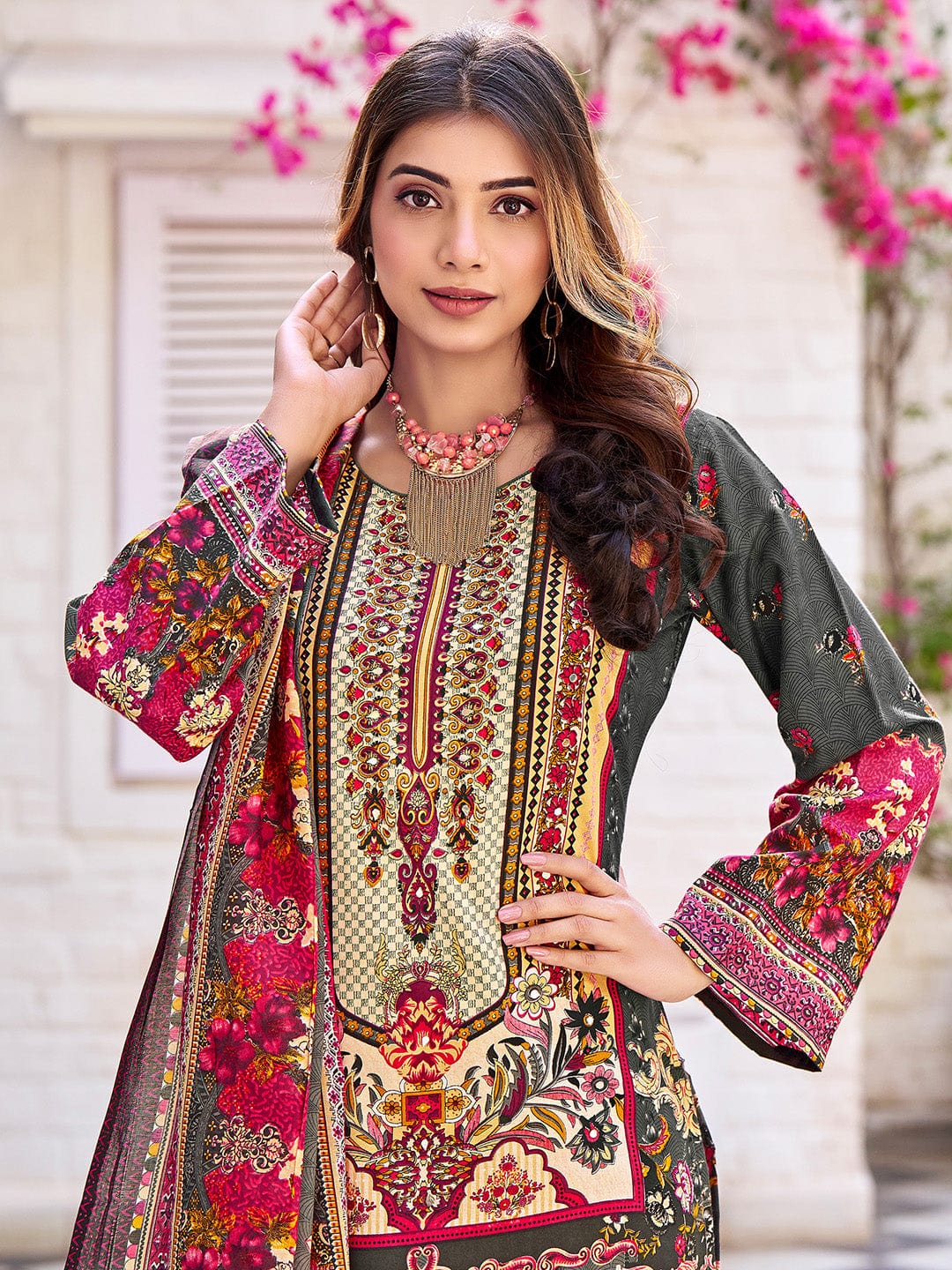 The Kurti Collection Women Ethnic Floral Mirror Embroidered Pakistani Kurta With Trouser & Dupatta
