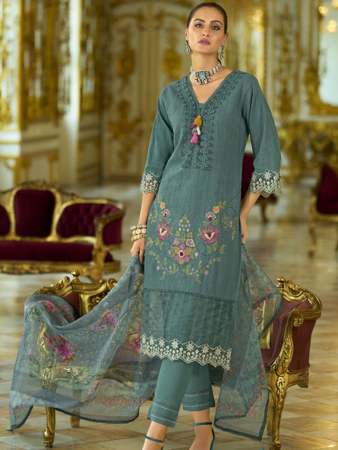 The Kurti Collection Women-Floral Motif Thread Embroidered Schiffli & Orangza Lace Detailed Kurta With Trouser & Dupatta