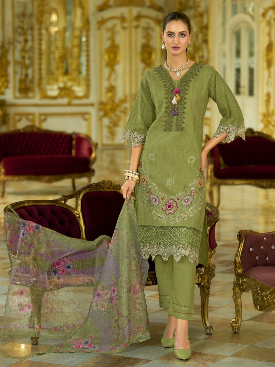 The Kurti Collection Women-Floral Motif Thread Embroidered Schiffli & Orangza Lace Detailed Kurta With Trouser & Dupatta