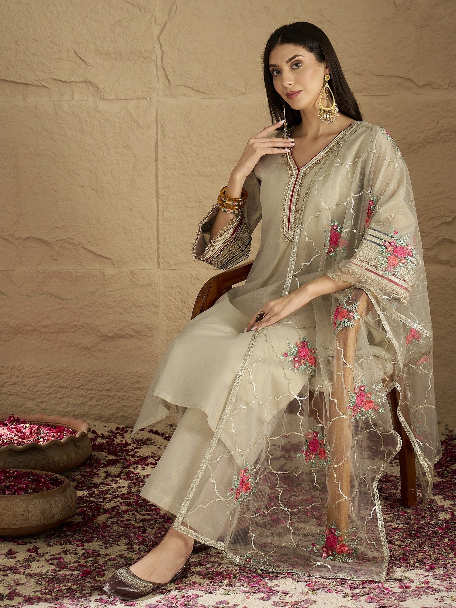 The Kurti Collection Women Elegant Three-Piece Set Featuring A Shimmer-Detailed Grey Kurta, Solid Ankle-Length Trousers, And An Embroidered Net Dupatta Perfect For Festive Occasions.