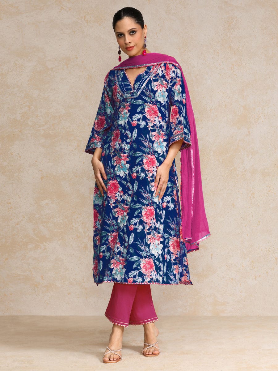 The Kurti Collection Women Floral Printed Boho Look Flared Sleeve Kurta With Trouser & Dupatta