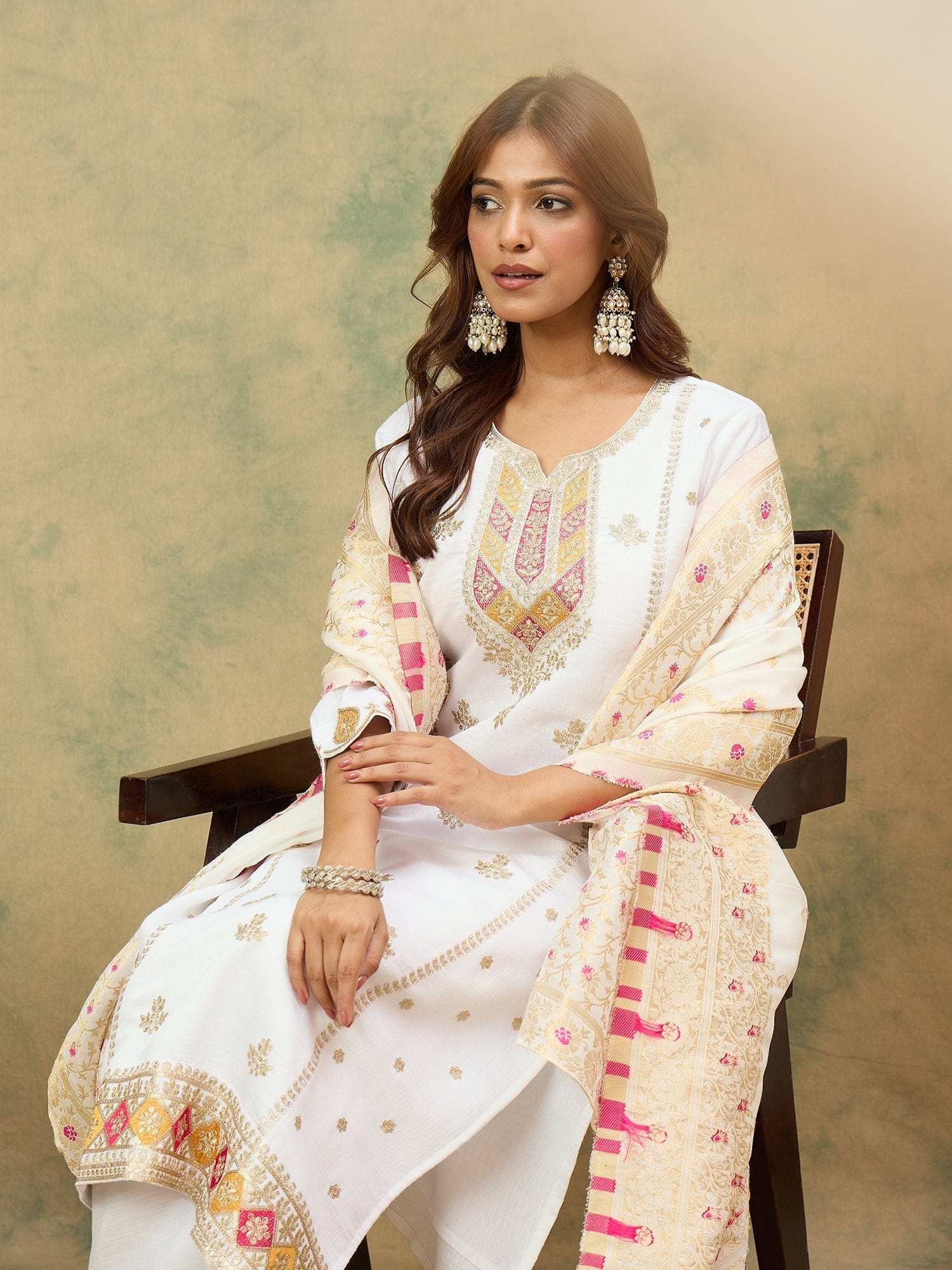 The Kurti Collection Women Elegant White Ethnic 3-Piece Suit Set With Woven Kurta, Straight Pants, And A Rich Brocade Dupatta.