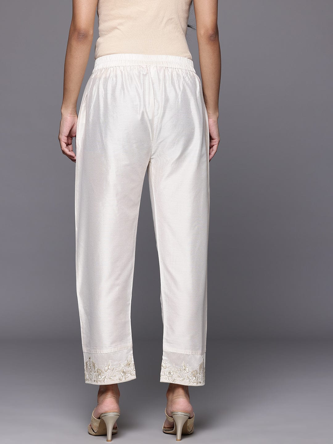 The Kurti Collection Women Off White Thread And Zari Embroidered Bottom