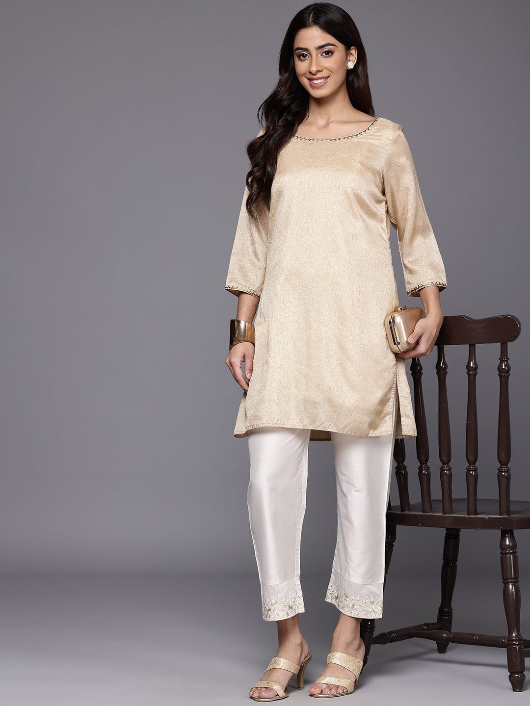 The Kurti Collection Women Off White Thread And Zari Embroidered Bottom