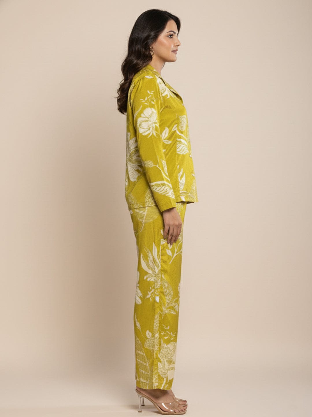 KSUT Women Floral Printed Front Placket Shirt with Flared Palazzo