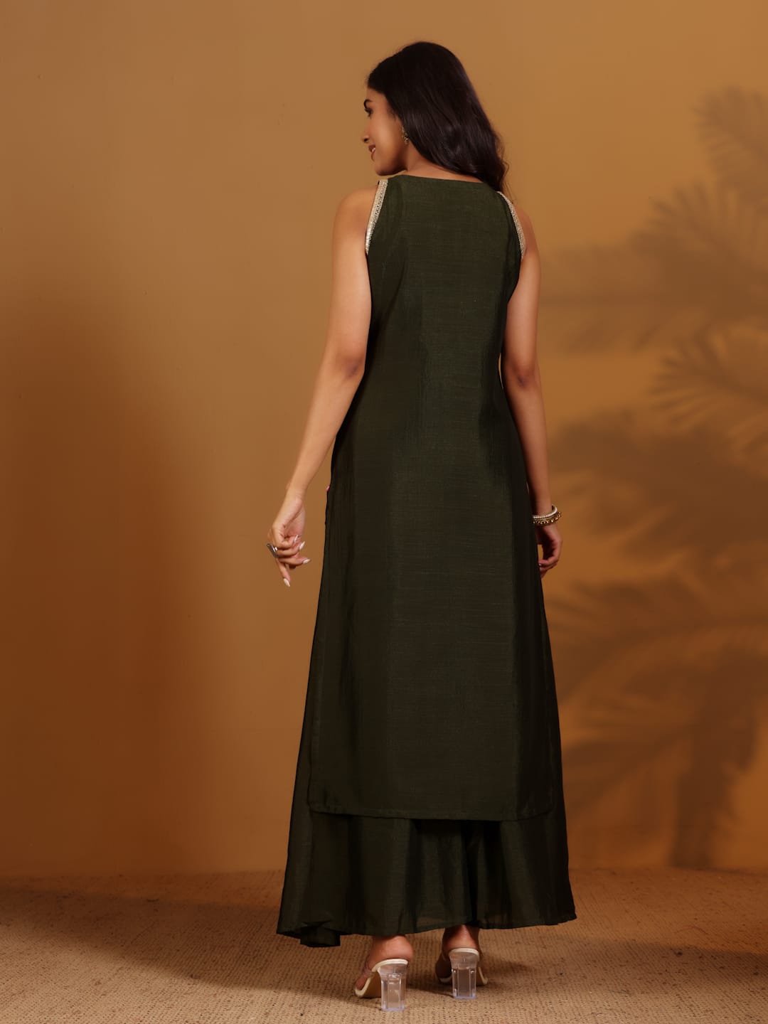 The Kurti Collection Women Olive Green Lace Embellished Sleeveless Straight Kurta Paired With Tonal Palazzo And Dupatta