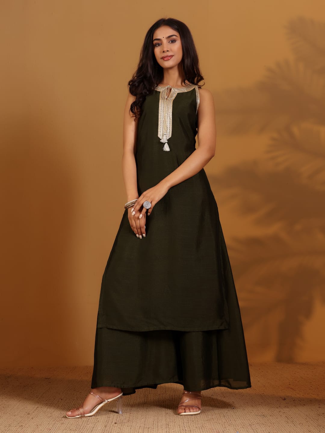 The Kurti Collection Women Olive Green Lace Embellished Sleeveless Straight Kurta Paired With Tonal Palazzo And Dupatta