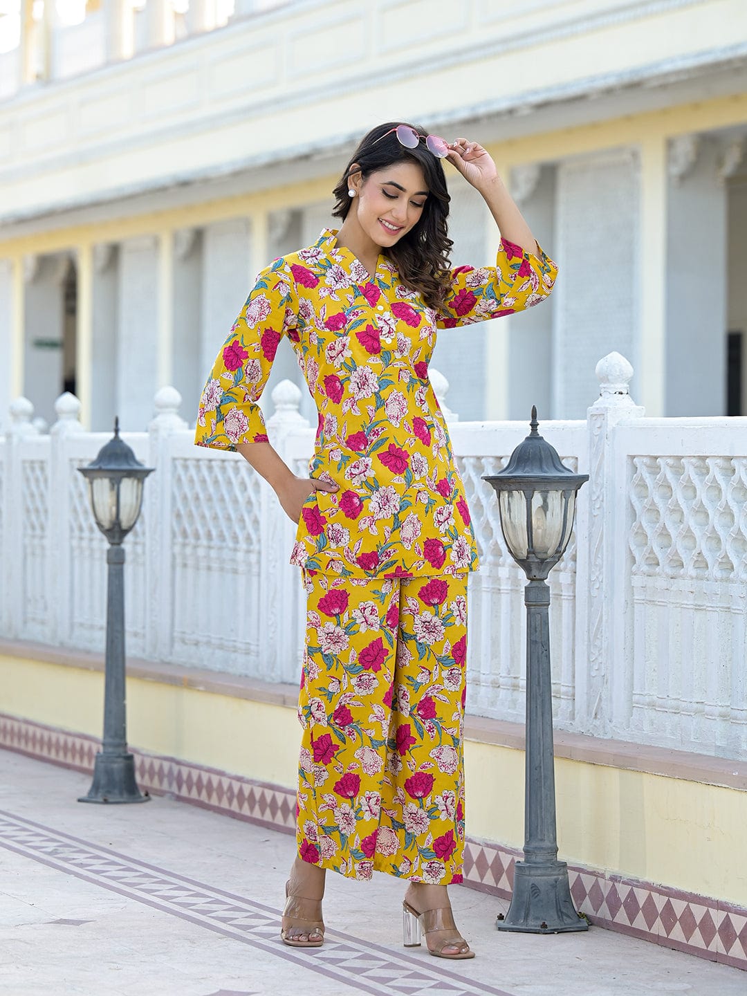 The Kurti Collection Women Yellow Floral Printed Notch Collar V-Neck Co-Ords