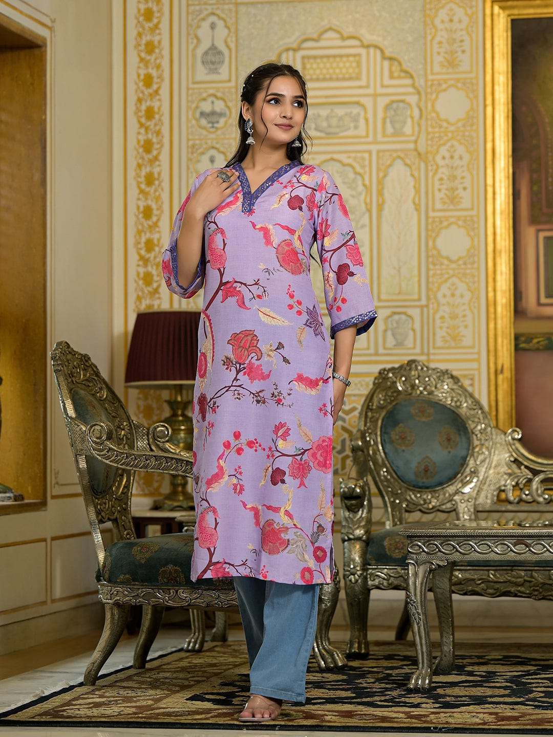 The Kurti Collection Women Lavender Floral Printed V-Neck Straight Kurta With Three Quarter Bell Sleeves