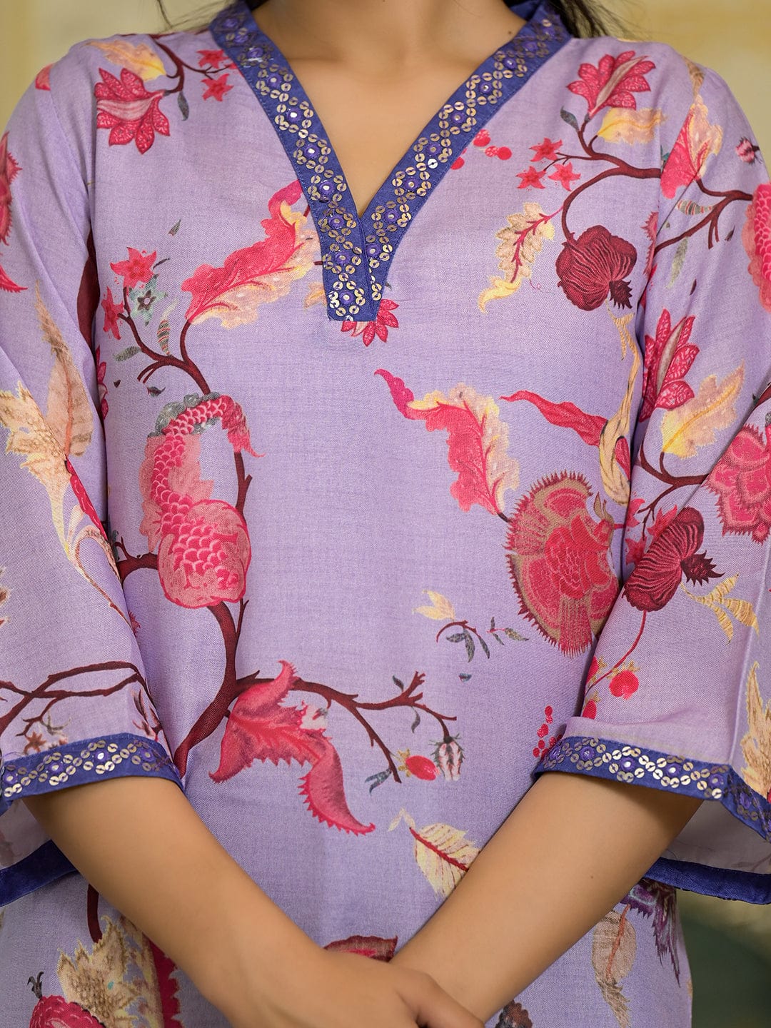 The Kurti Collection Women Lavender Floral Printed V-Neck Straight Kurta With Three Quarter Bell Sleeves