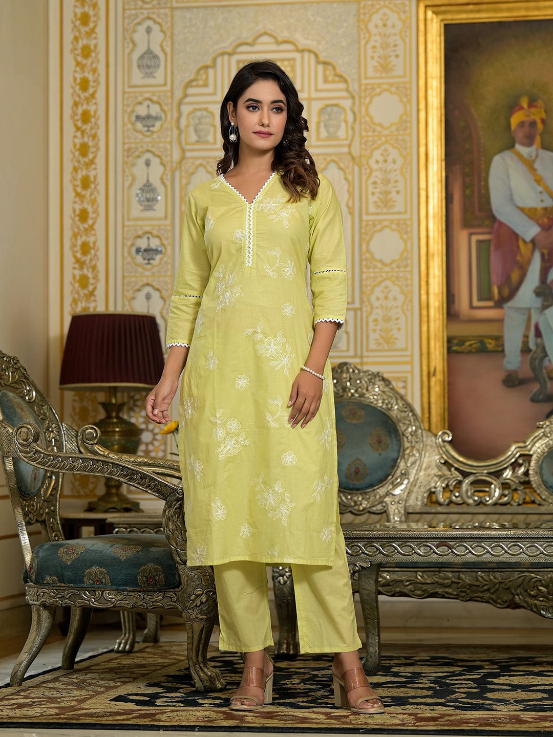 The Kurti Collection Women Lime Green Thread Embroidered Kurta Set With Dupatta